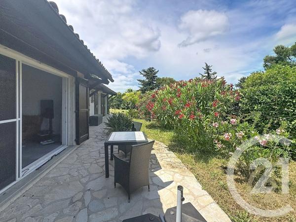Maison à vendre  4 pièces - 102 m 2   LA ROQUETTE SUR SIAGNE  - 06