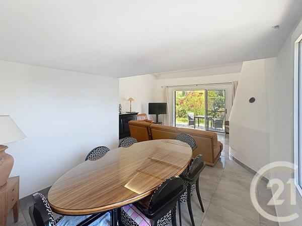 Maison à vendre  4 pièces - 102 m 2   LA ROQUETTE SUR SIAGNE  - 06