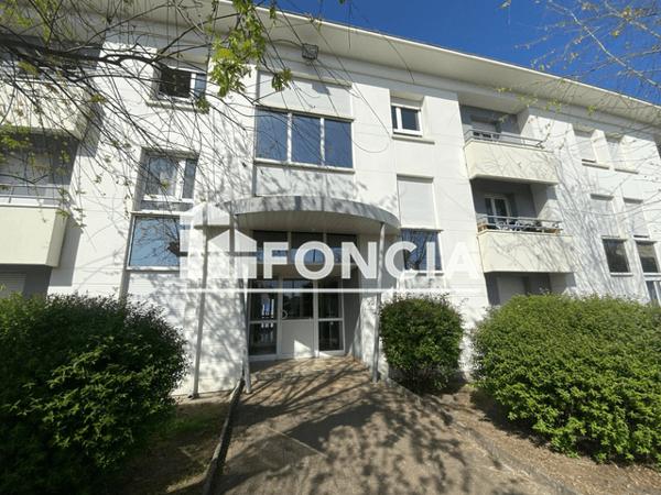 Location Studio 20 m² - RUE DES EPOUX LESGOURGUES Talence 33400