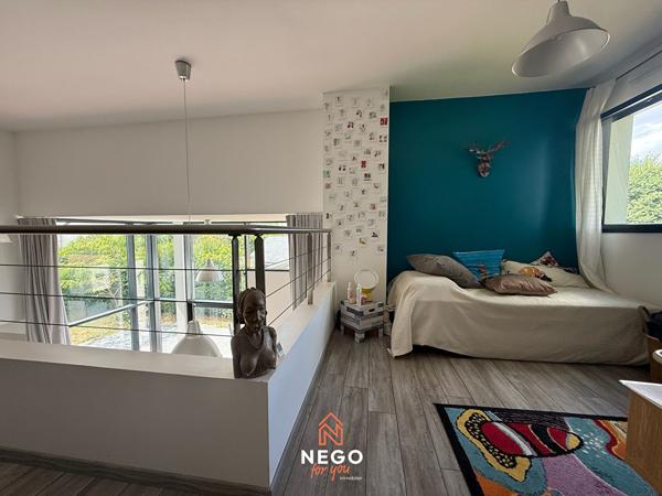 Maison contemporaine Longuenee en anjou
