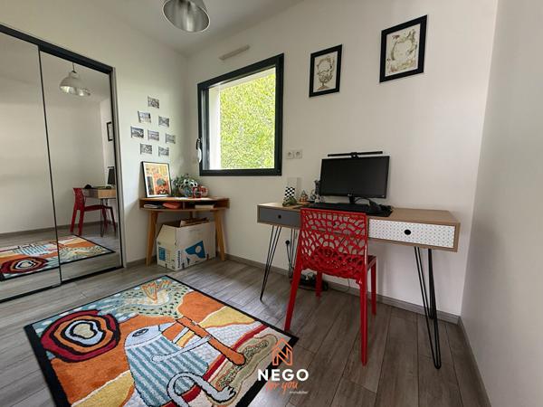 Maison contemporaine Longuenee en anjou