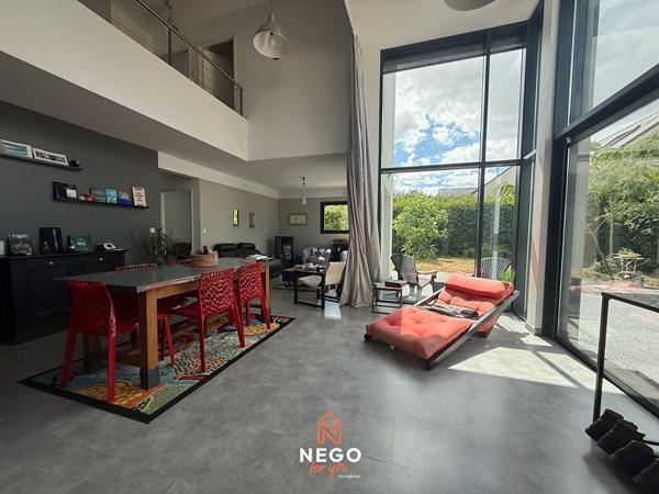 Maison contemporaine Longuenee en anjou