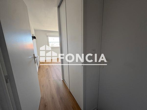Location Studio 18.59 m² - 77/79 AVENUE GENERAL DE GAULLE Albi 81000