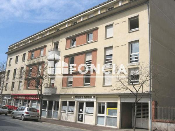 Location Studio 18.59 m² - 77/79 AVENUE GENERAL DE GAULLE Albi 81000