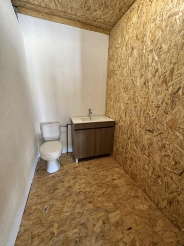 Entrepôt + Bureau - Aix en Provence - Réf. 86