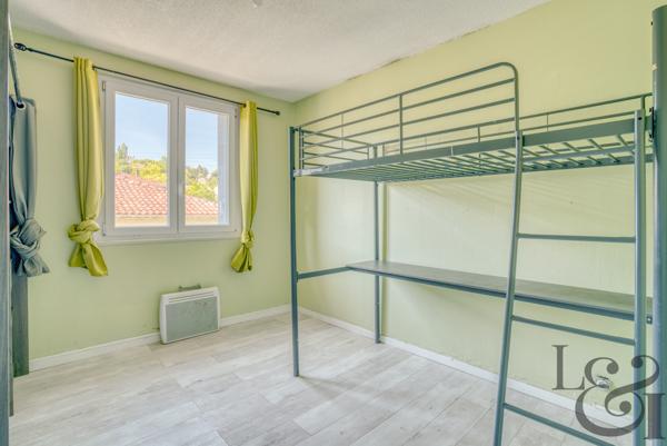 Maison traditionnelle des années 1970 à vendre à Pujols