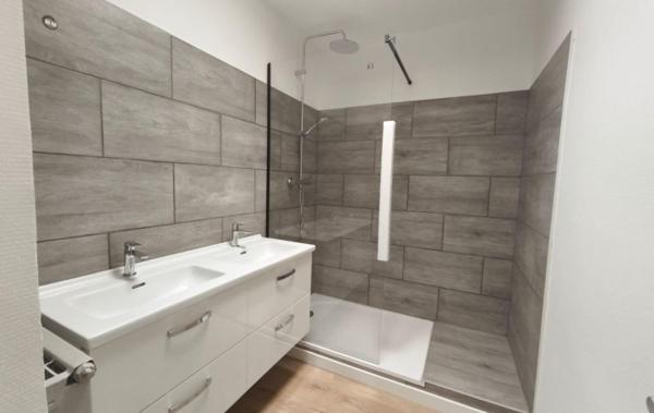 Vente Appartement P4 rénové(e) Sete   