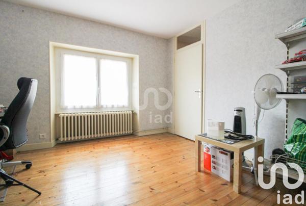 Maison de village 3 pièces de 88 m² à Viala-du-Tarn (12490)