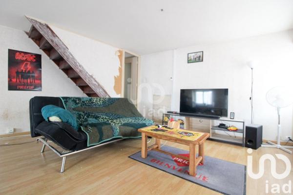 Maison de village 3 pièces de 88 m² à Viala-du-Tarn (12490)