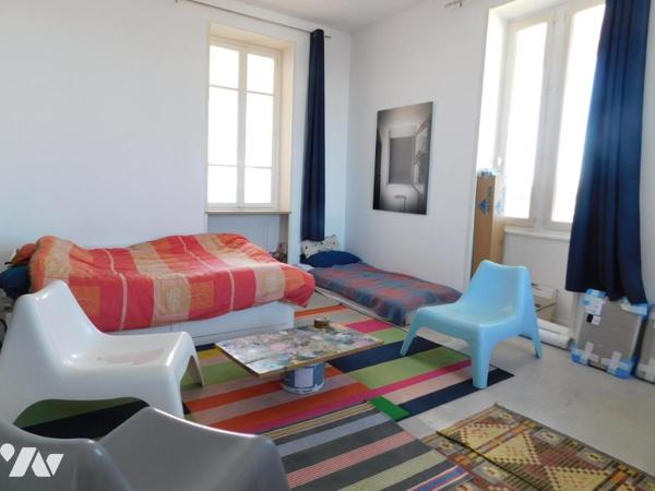Atelier d'artiste / Local de stockage