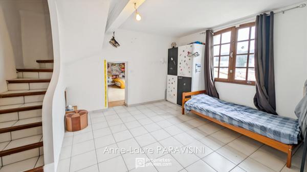 Palaja, Vaste propriété avec espace bien être aux portes de Carcassonne