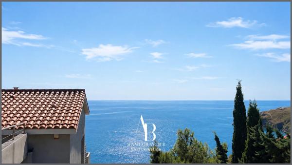 Villa avec vue panoramique exceptionnelle sur la Méditerranée