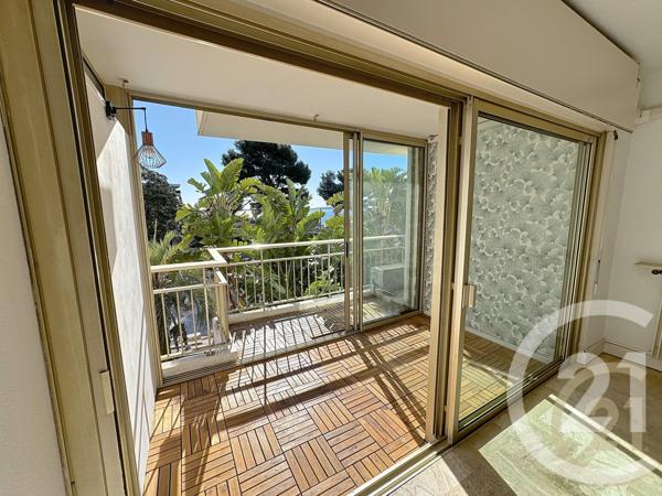 Appartement F1 à vendre  1 pièce - 30 m2 CANNES LA BOCCA - 06