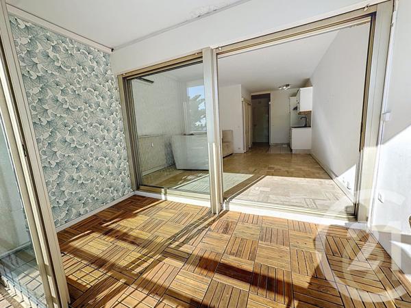 Appartement F1 à vendre  1 pièce - 30 m2 CANNES LA BOCCA - 06
