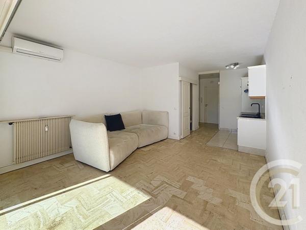Appartement F1 à vendre  1 pièce - 30 m2 CANNES LA BOCCA - 06