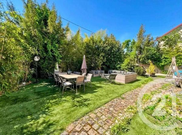 Maison à vendre  10 pièces - 263 m2 VILLEMOMBLE - 93