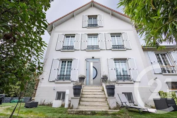 Maison à vendre  10 pièces - 263 m2 VILLEMOMBLE - 93