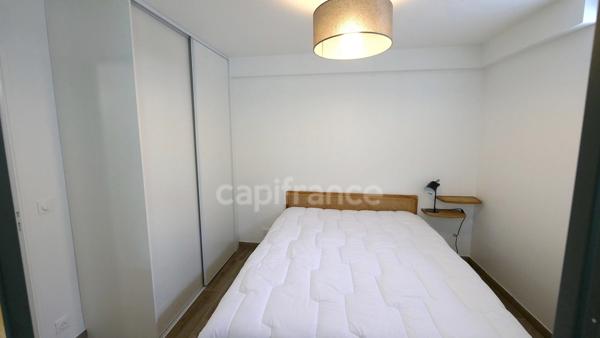 Dpt Val de Marne (94), à louer CRETEIL appartement T2, rez-de-jardin. Construction 2021.