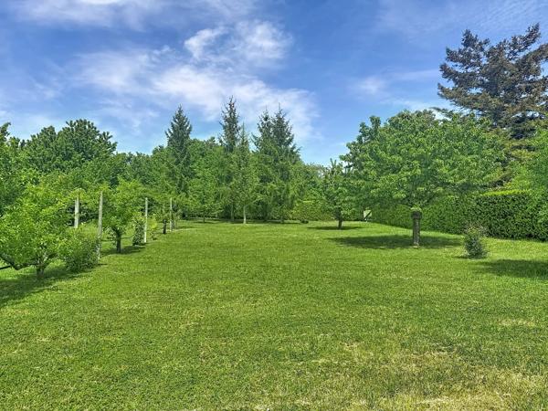 À vendre - Maison individuelle, 5 pièces située à Saint-Martin-le-Beau (37270)