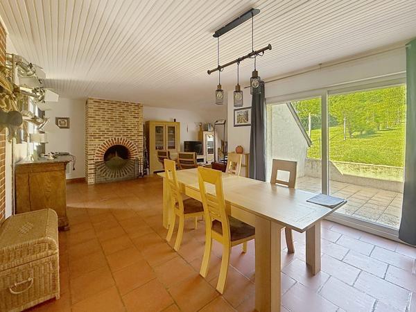 À vendre - Maison individuelle, 5 pièces située à Saint-Martin-le-Beau (37270)
