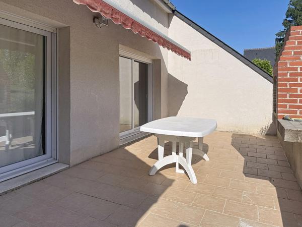 À vendre - Maison individuelle, 5 pièces située à Saint-Martin-le-Beau (37270)