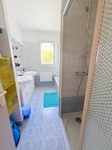 À vendre - Maison individuelle, 5 pièces située à Saint-Martin-le-Beau (37270)