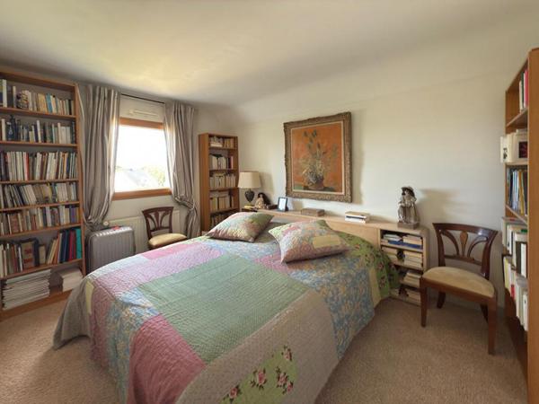 Propriété située au calme dans le centre La trinité sur Mer 56470