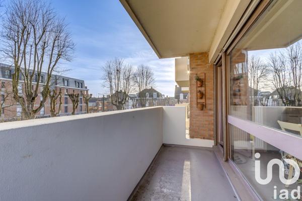 Appartement 5 pièces de 92 m² à Armentières (59280)