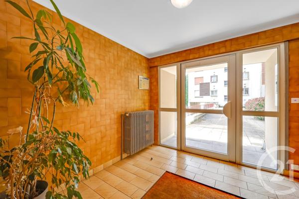 Appartement F3 à vendre  3 pièces - 58 m2 MONTROUGE - 92