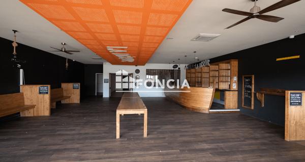 À vendre Local commercial 240 m² - Montélimar 26200