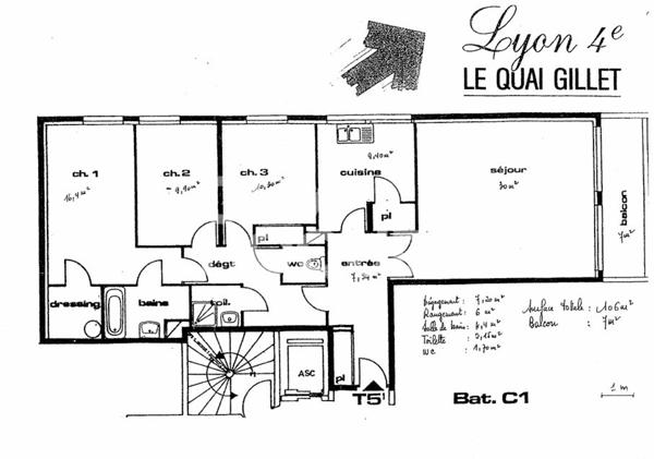 Appartement familial 105 m2 terrasse vue Saône, 2 garages en sous-sol, cave