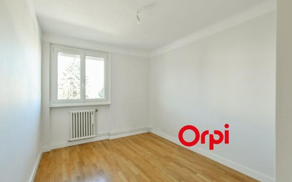 Appartement à vendre    4 pièces • 90,02 m2 Oullins