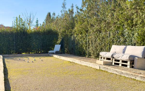 Maison à vendre    5 pièces • 190 m2 Saint-Rémy-de-Provence