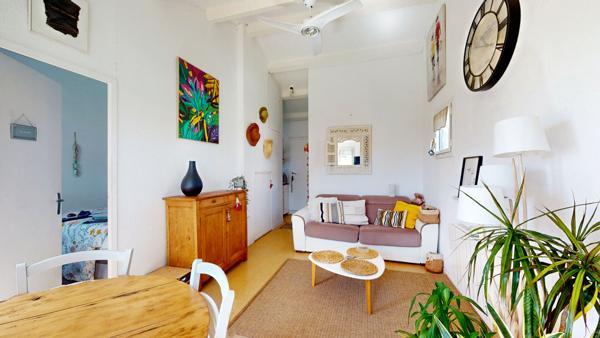 Appartement T3 (2 cabines) à Saint Pierre la Mer avec parking et 2 balcons!