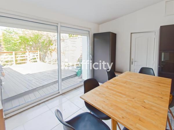 Maison
         6 pièces
        - 94 m² Exclusivité