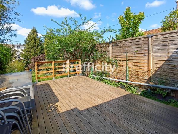 Maison
         6 pièces
        - 94 m² Exclusivité