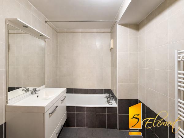 Villeurbanne Gratte-Ciel – T3 avec loggia et garage