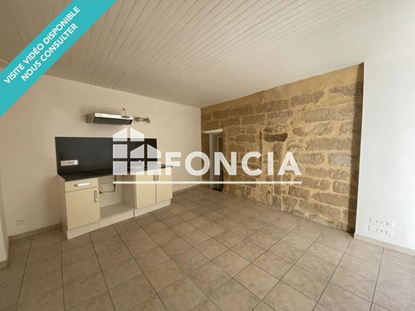 Location Appartement 2 pièces 31 m² - 29 RUE PRINCIPALE Montaren Et St Mediers 30700