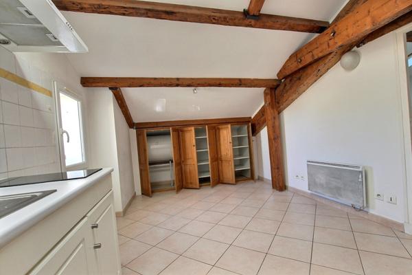 Aix-en-Provence (13100) À louer – T2 36m2 à pied CV