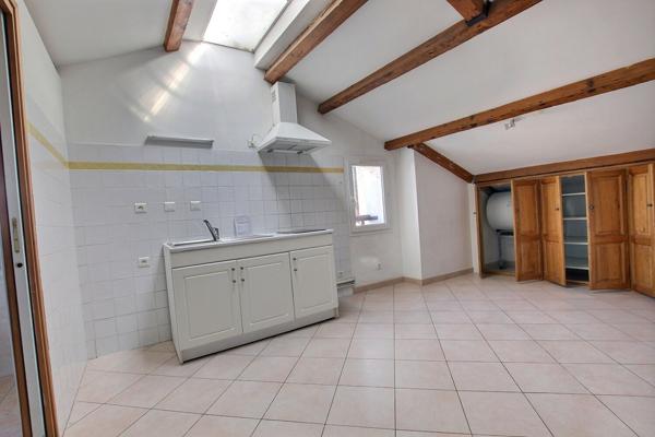Aix-en-Provence (13100) À louer – T2 36m2 à pied CV