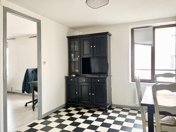 Appartement
         2 pièces
        - 31 m² Exclusivité 79 000 € *