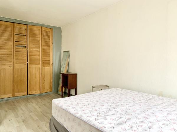 Appartement
         2 pièces
        - 31 m² Exclusivité 79 000 € *