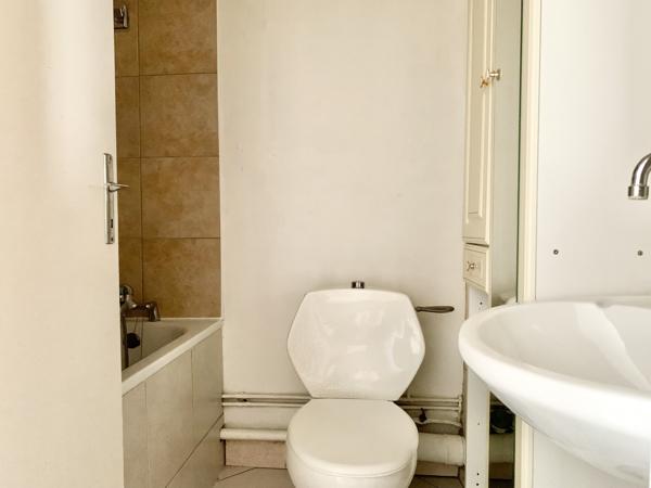 Appartement
         2 pièces
        - 31 m² Exclusivité 79 000 € *