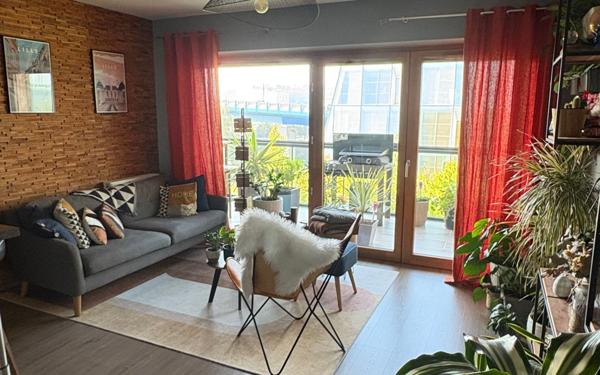 Appartement à vendre    3 pièces • 65,23 m2 Lille