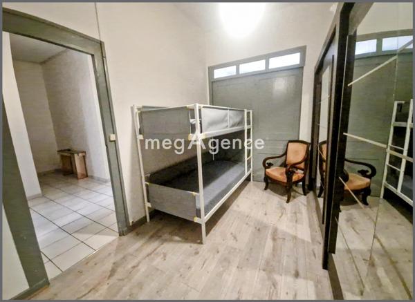 Appartement à Lyon 2e Arrondissement, 69002 - 2 pièces 85m²