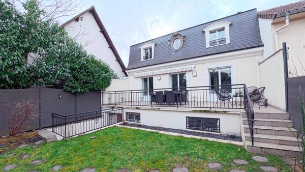 Maison 7 pièces - 225 m²