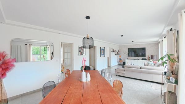 Maison 7 pièces - 225 m²