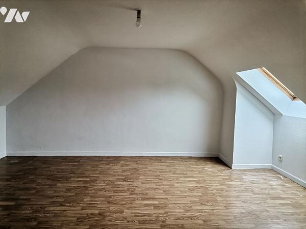 MONTFORT SUR MEU - EXCLUSIVITE, charmante maison de ville en pierres avec jardin de 200 m²