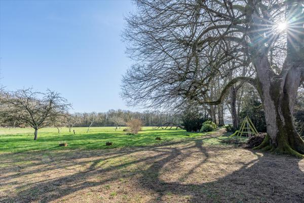 LUYNES - PROPRIéTé TYPE RELAIS DE CHASSE