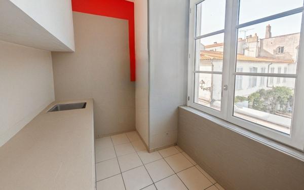 Appartement à vendre    1 pièce • 31,60 m2 La Rochelle